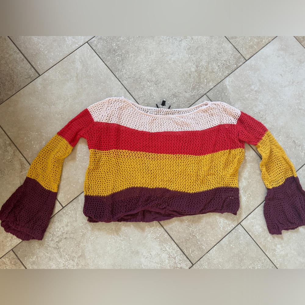 Lulu’s Cropped Bell Long Sleeve Sweater